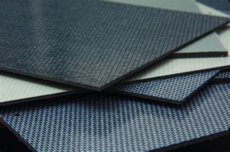  Carbon Fiber Reinforced Polymer: Uzay Çağından Günlük Hayata Ulaşan Mucizevi Malzeme!